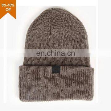 Qianzun fashion women 3d letter beanie