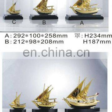 Accepted Customized Logo Titanic Ship Model in Three Size Model Ship For Home Decoration