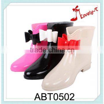 Trendy girls low heel waterproof ankle rain boots with bow