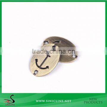 Sinicline OEM Oval Metal Label with Logo Debossed