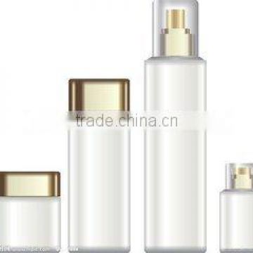 Cosmetic spray bottle