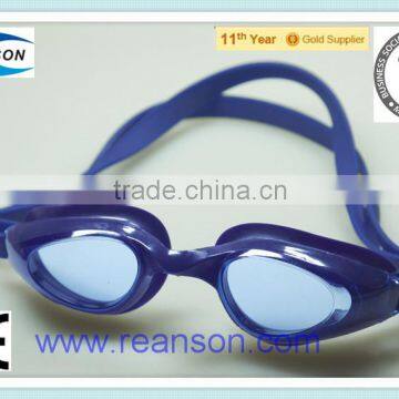 Silicone Swimming Goggles in Fashion