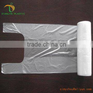 T-shirt plastic bags on roll , shopping/store usage packaging