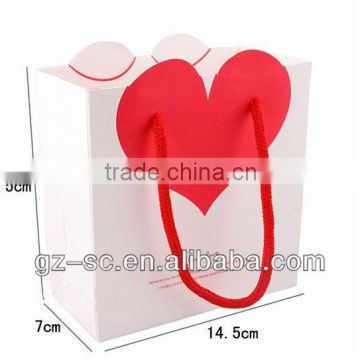 Cute white heart gift paper bag for wedding