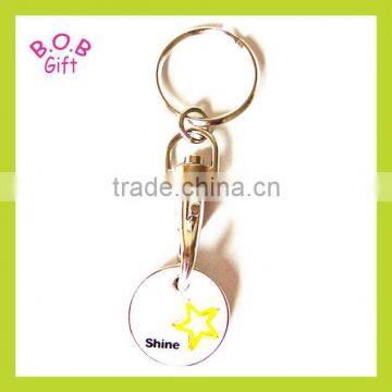 2013 fashion custom bronze keychain
