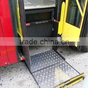 WL-STEP Series Hydraulic Wheelchair Lift for Bus for painting