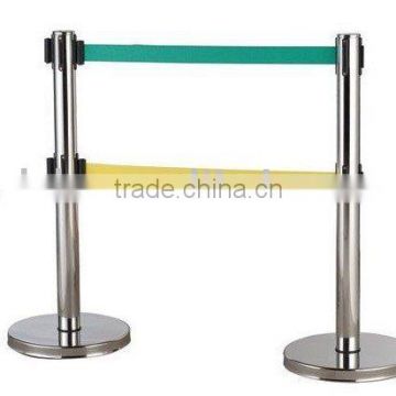 double-belt retractable barrier fence