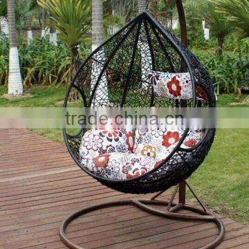 Best-seller Egg Pod Hanging Chai PE rattan suitable for indoor and ourdoor