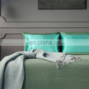 Low MOQ Polyester Durable Silky Smooth Decorative Satin Silk Pillowcase Set For Hair Skin photo-4