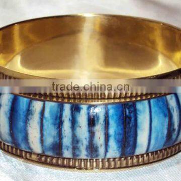 Blue Shaded Color Bone Brass Frame Bangle With Polished Finish 10590