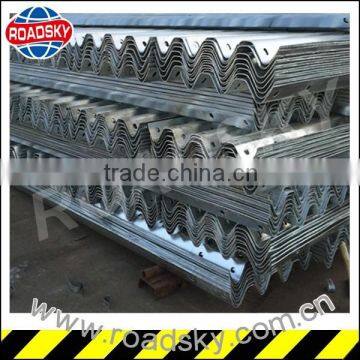 Factory Direct Sell Corrugated Safety Metal Galvanized Guard Rail Enquiries