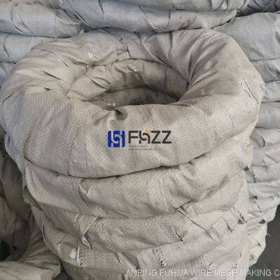 Galvanized Razor Blade Barbed Wire Spec BTO-22 Size 45cm Loops 180 Hot Deep Galvanized Razor Barbed Wire Made in China photo-4