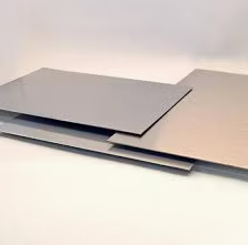 Plaque en alliage de nickel ASTM B625 Incoloy 926 / 1.4529 découpée au laser avec surface brillante
