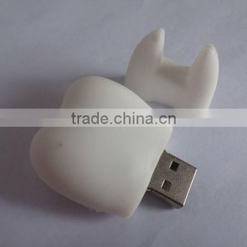 4GB usb drive with white color