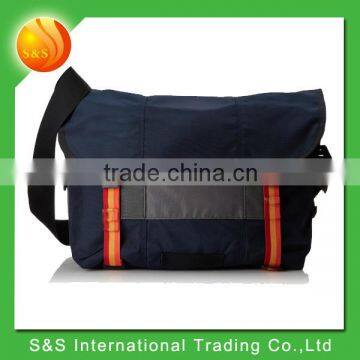 OEM Design Cross Body Vintage Messenger Bag China Supplier