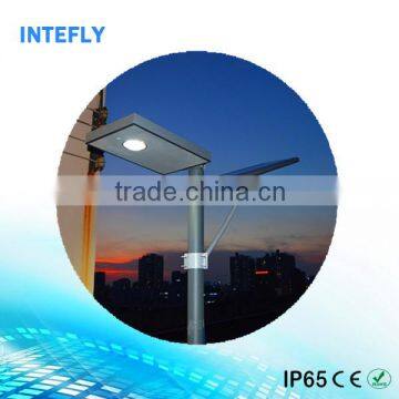 Integrated Street Light in Solar Lights LED Solar Street Lighting photo-4