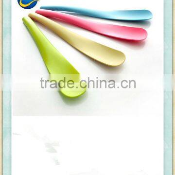 cute mini short cheap plastic shoe horn