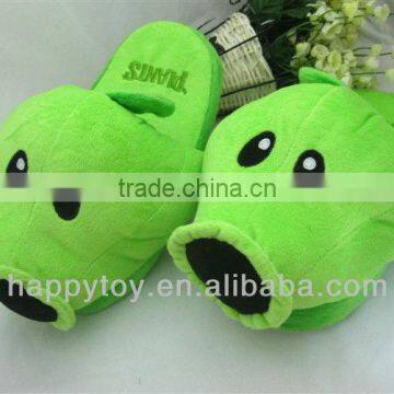 HI 2013 EN71 Plants vs Zombies Peashooter plush slipper