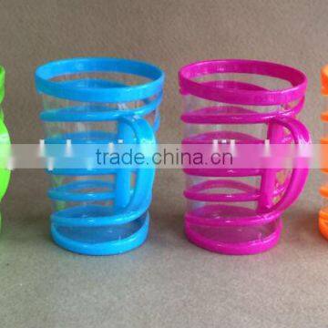 Plastic spiral cup with handle 8.2x11.4cm TG20017