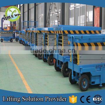 Lowprofile battery operate electric self-propelled scissor lift