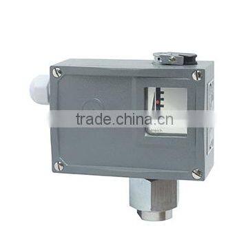 D530-7DDK Differential Pressure Controller photo-3