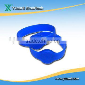 Eco-friendly material logo printable silicone wristbands (small order quantity ok)