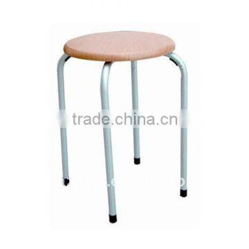 Steel round chair with MDF