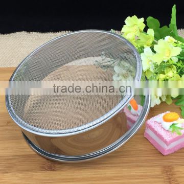 Stainless steel flour seive 15cm/kitchen sieve for flour/kitchen mesh basket