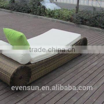 rattan lounger patio sun bed