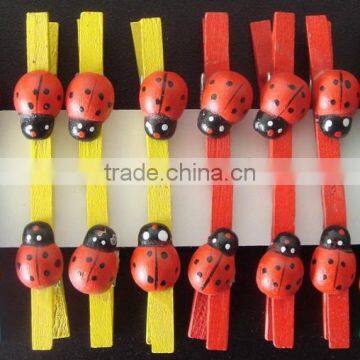 small craft Wood Cloth Peg with iron ring factory