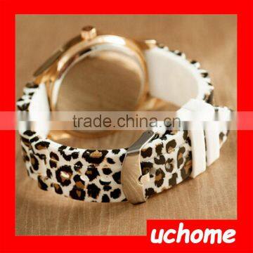 UCHOME Wholesale Fashion Stainless Steel Back Leopard Geneva Silicone Watch Woman photo-2