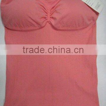 seamless ladies' underwear with pads