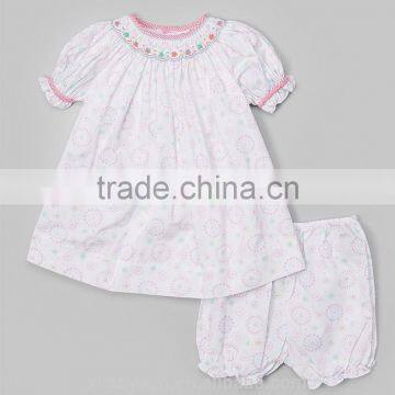 2017 new arrival Hot Sale Fashion Style 100% cotton printing customized girls hand made baby body suit