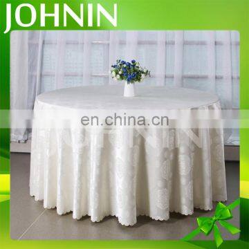 Wholesale Elegant Polyester Cheap Custom Color Jacquard Table Cloth For Hotel Or Restaurant