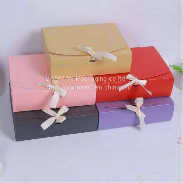 Kraft paper printed gift box brown