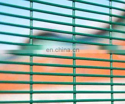 358 Anti Climb Military Prison Airport Bend Welded Mesh Security Fence photo-5
