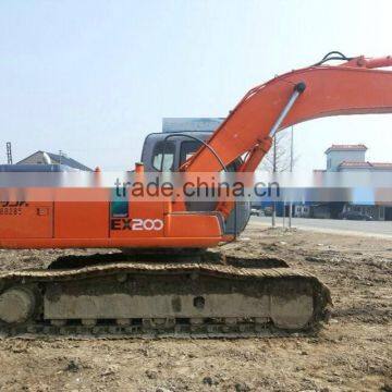 Used Japan Hitachi excavator EX200-5 Isuzu engine, 0.8m3 bucket, 20 ton