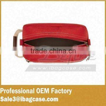 The Simple Durable Canvas Toiletry Kit photo-4