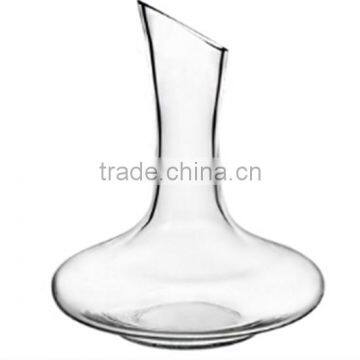 High quality round glass slanting cut wine decanter                        
                                                Quality Choice