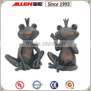 resin bronze finish garden frog prince decoration