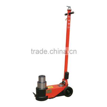 Pneumatic hydraulic jack