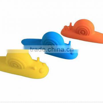 Wholesale high quality & well design silicone door stops