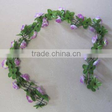 Decorative garland