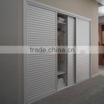 OPPEIN White Sliding Door Wardrobe Design