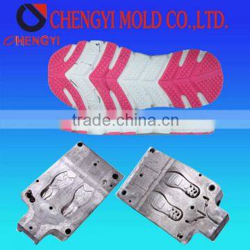 2014 Newest sport shoe outsole molding