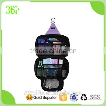 Fashion Design Promotional Polyester Travel Folding Mesh Toilet Bag with Hanger