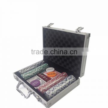 13.5g 500 pcs clay cosmetics Casino poker chip set with Aluminun Metal Case roulette chips set