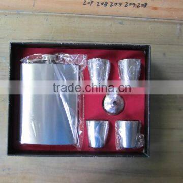 8oz Sanding Hip Flask With Small Funnel and 4pcs Cup in Gift Paper Box photo-2