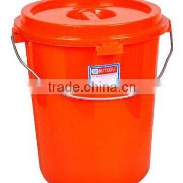 PLASTIC PAIL WITH LID 2203H