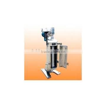 Centrifugal machine for liquid-liquid separation